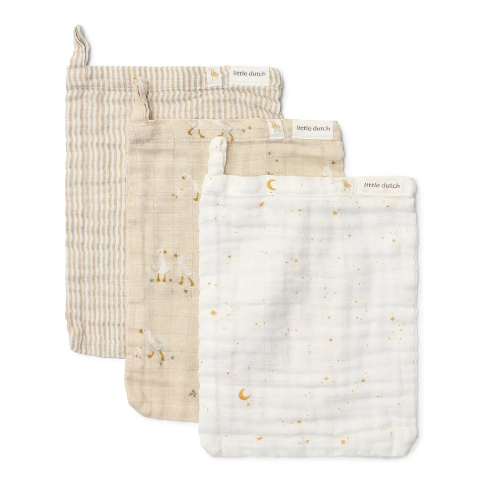 Lot de 3 gants de toilette tétras Newborn Naturals Petite Oie