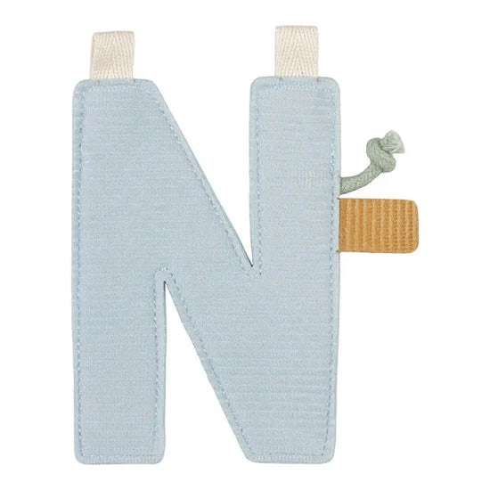 Lettre en tissu N
