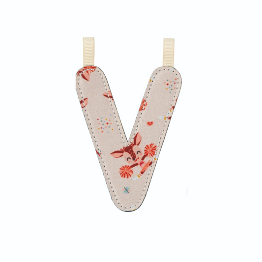 Lettre en tissu V