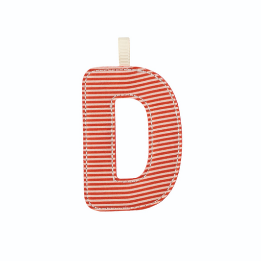 Lettre en tissu D
