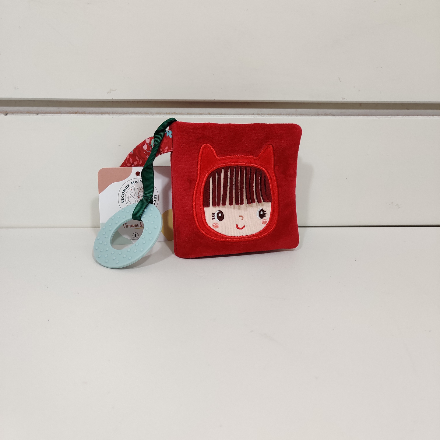 Peluche d'activités Petit Chaperon
