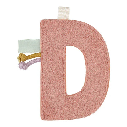 Lettre en tissu D