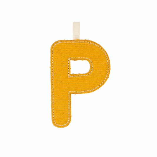 Lettre en tissu P